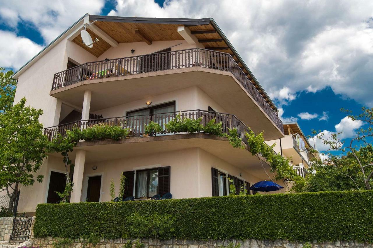 Apartments Faro & Mondo Crikvenica Ngoại thất bức ảnh
